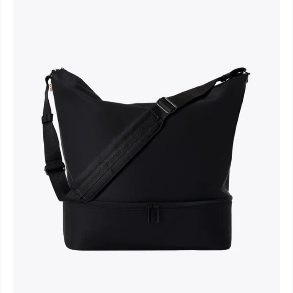 NWT Beis Black Crescent Daytripper / Weekender